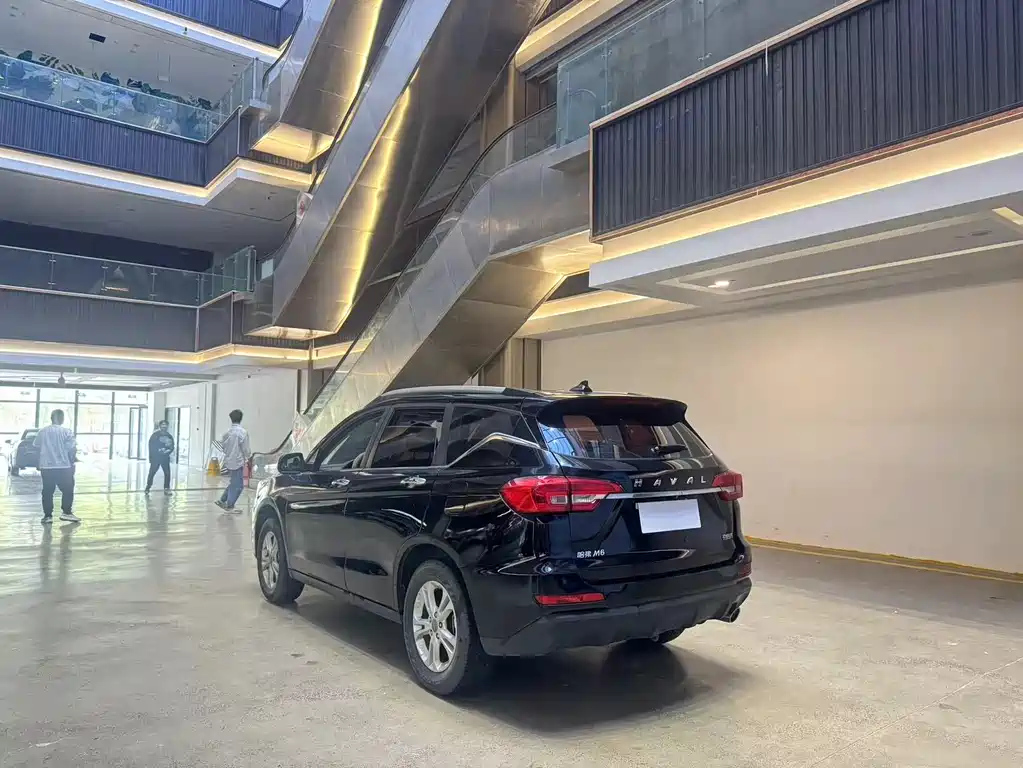 HAVAL M6 2018