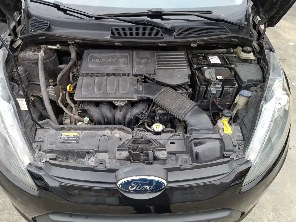 FORD FIESTA 2010