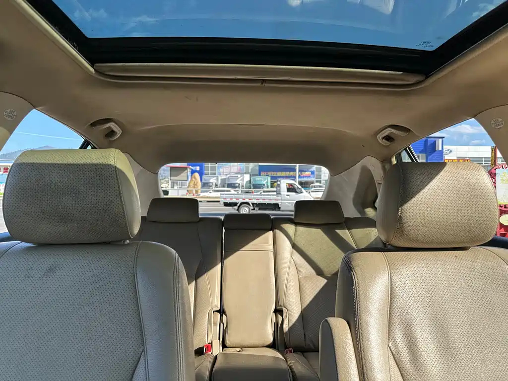 BYD S6 2011