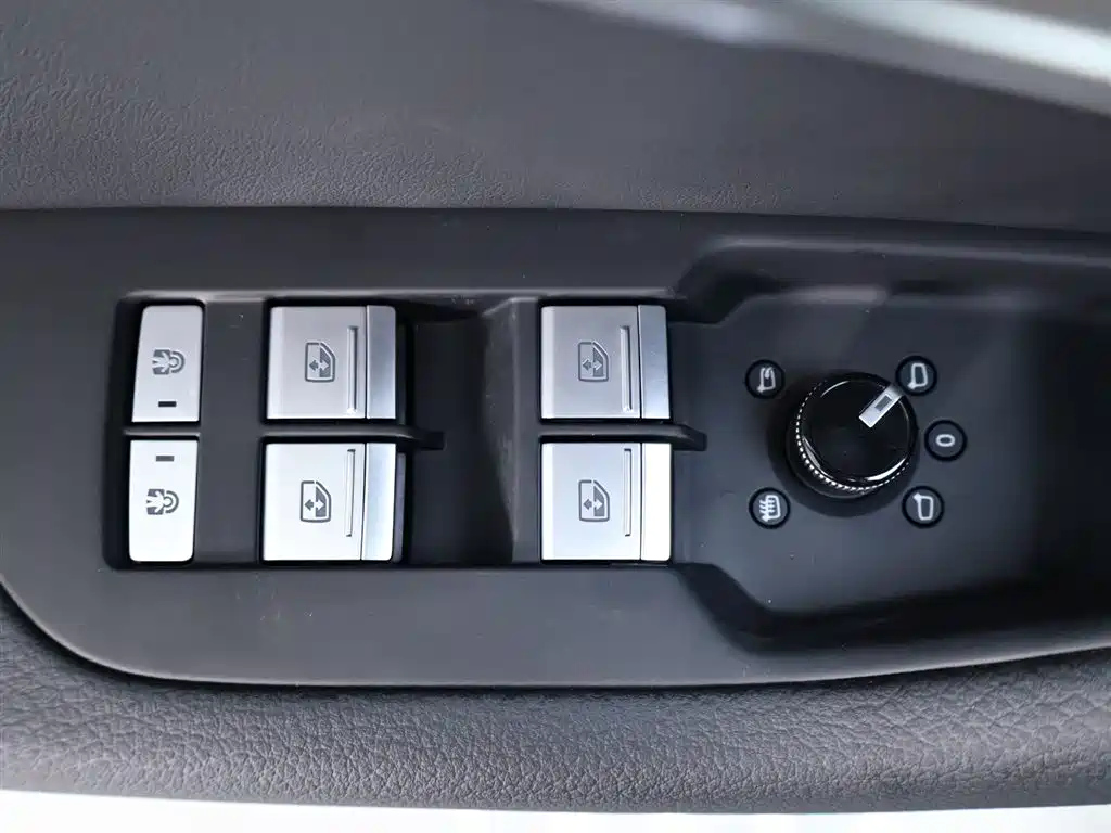 AUDI A6L 2024