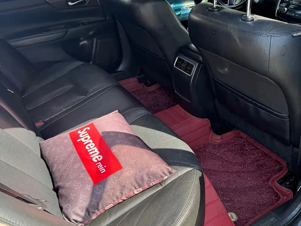 NISSAN TEANA 2016