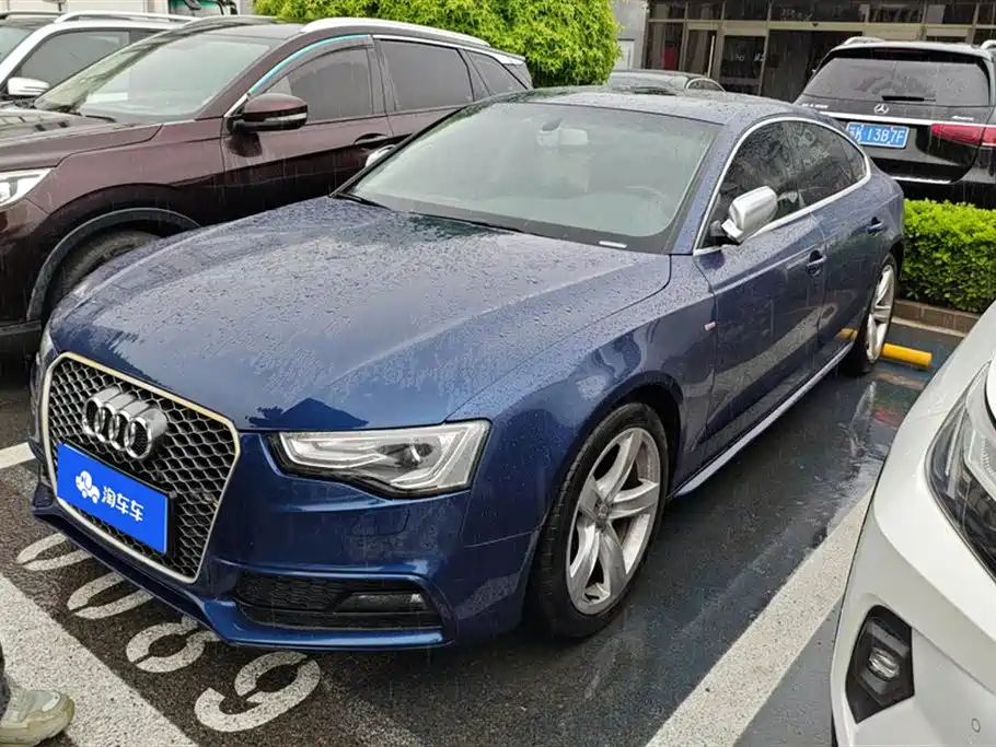 AUDI A5 2016