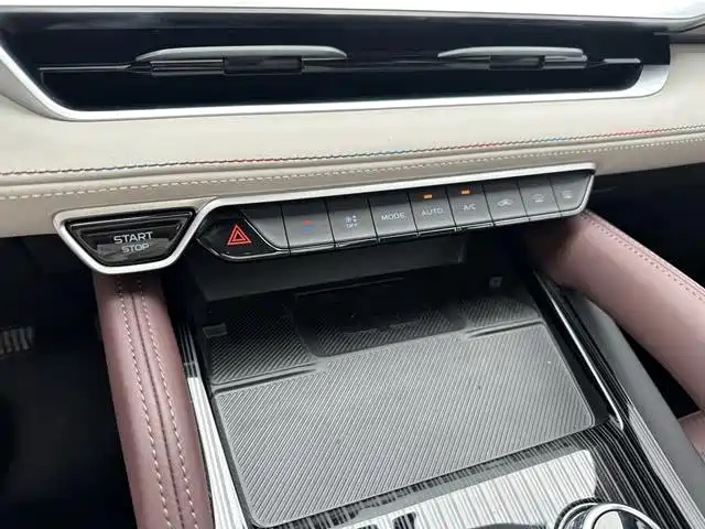 GEELY AUTO MONJARO 2023
