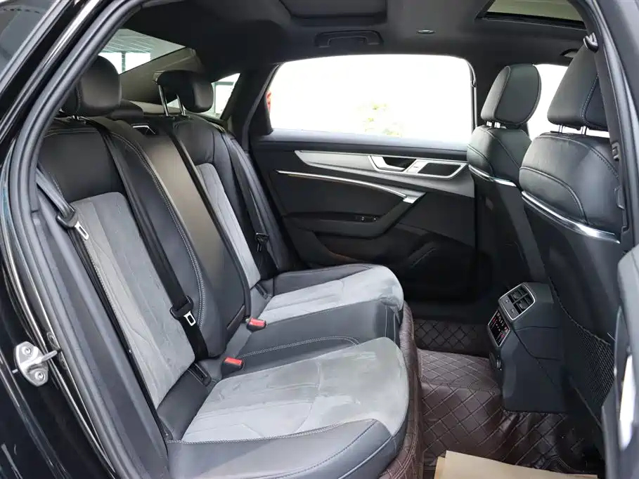 AUDI A6L 2023