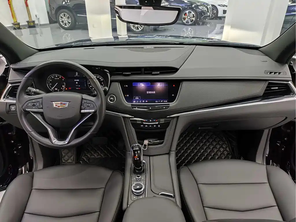CADILLAC XT6 2020