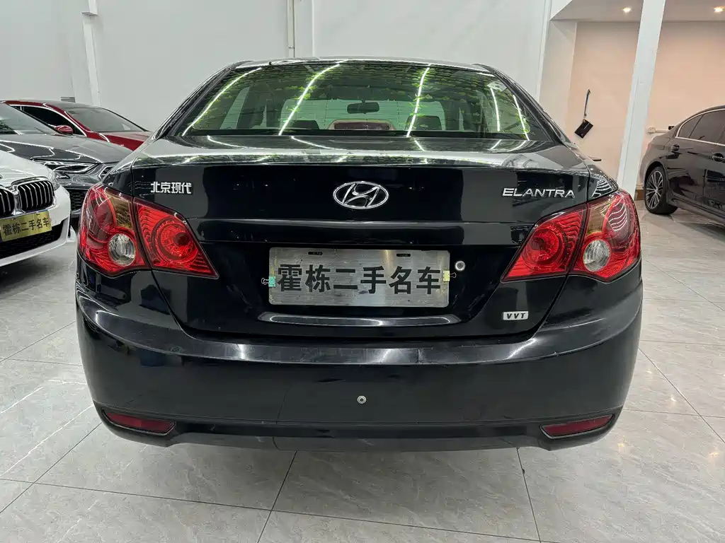 HYUNDAI CELESTA 2010