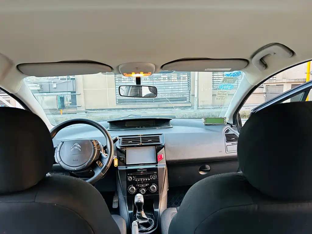 CITROEN C-QUATRE 2013