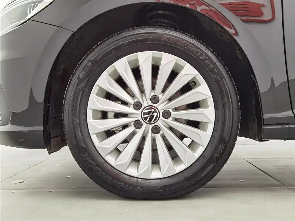 VOLKSWAGEN LAVIDA 2022