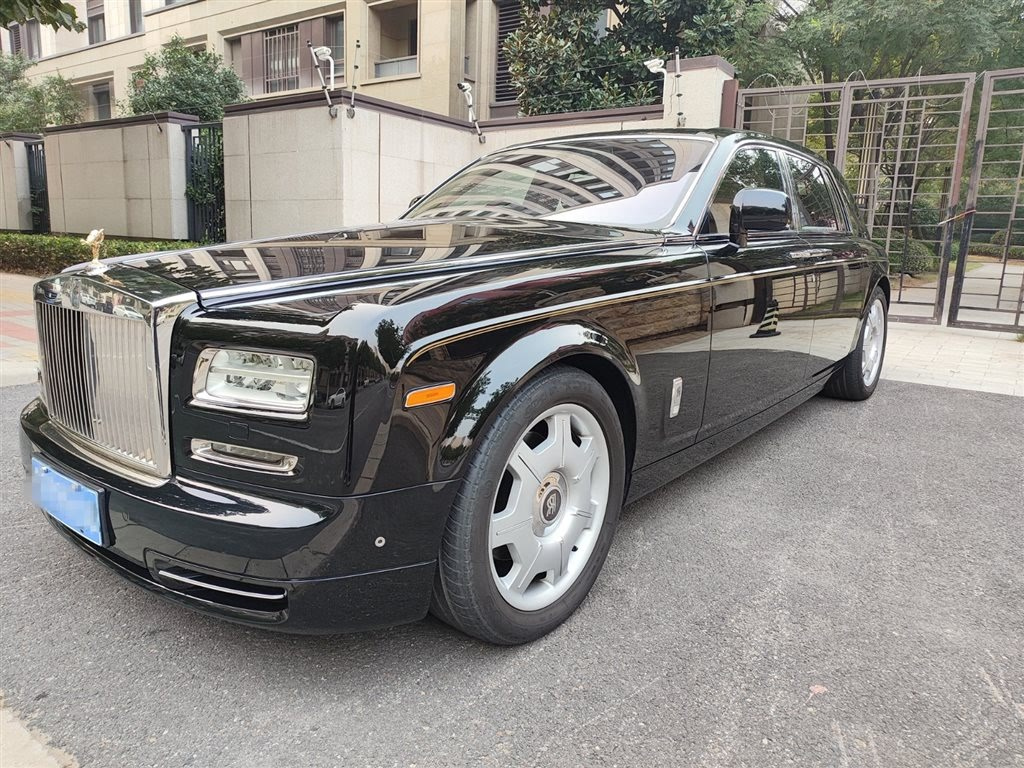 ROLLS ROYCE PHANTOM 2013