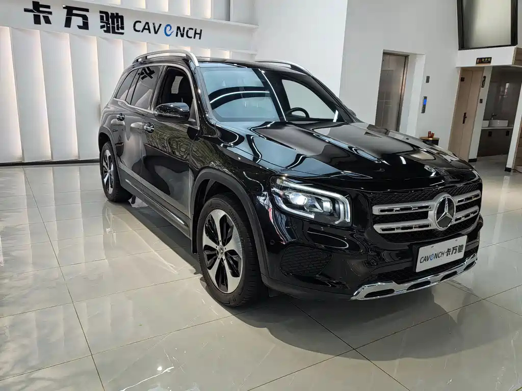 MERCEDES BENZ GLB 2021