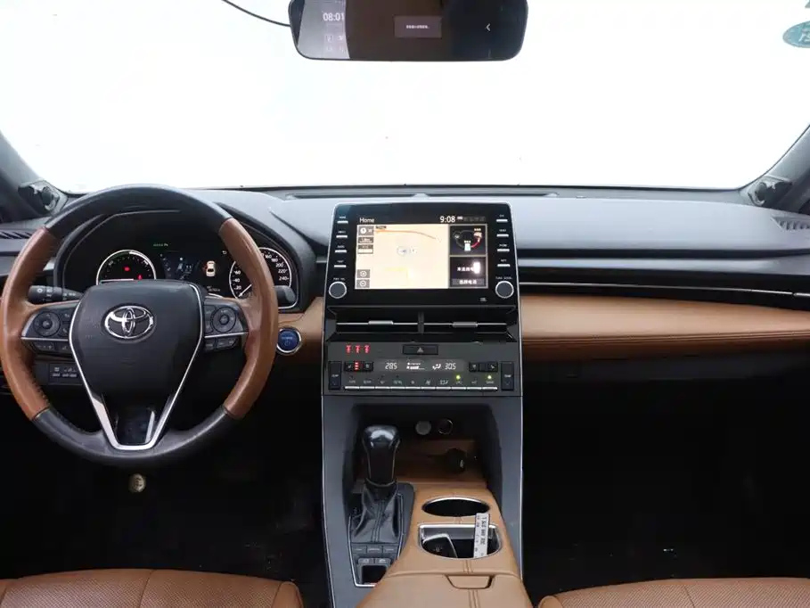 TOYOTA AVALON 2019