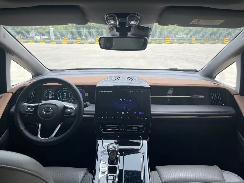 TRUMPCHI M8 2023