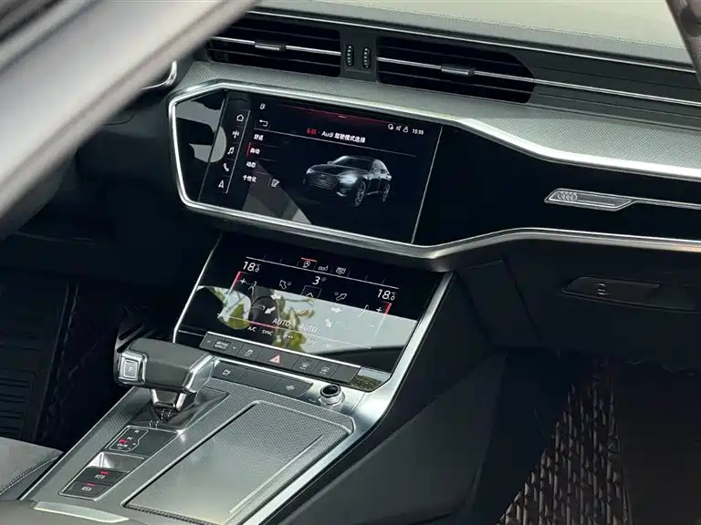 AUDI A6L 2020