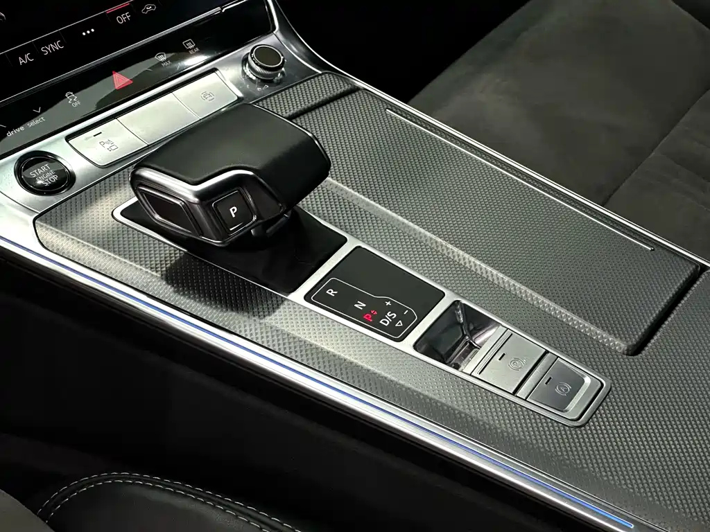 AUDI A6L 2023