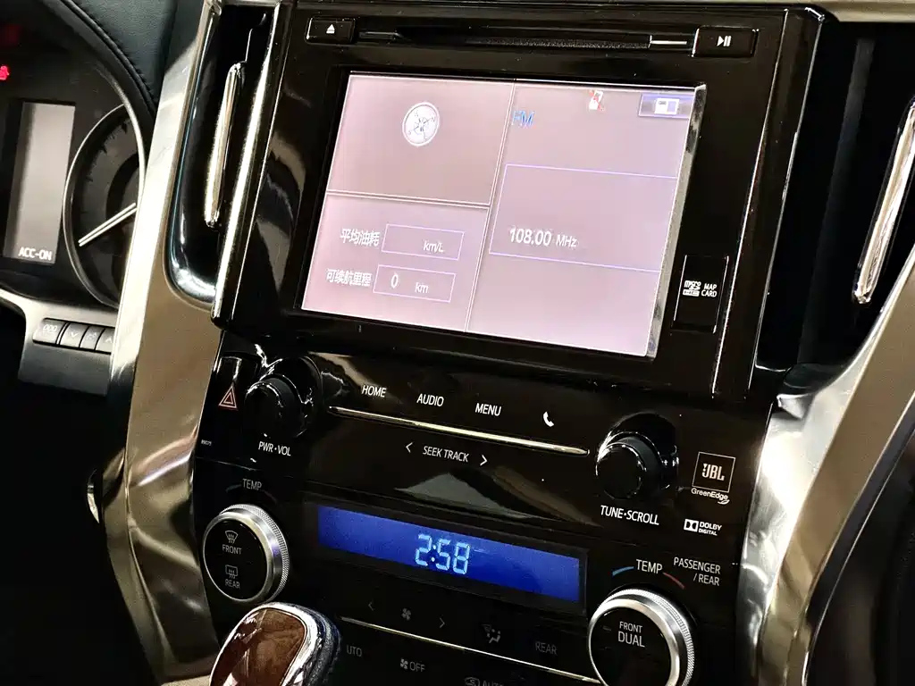 TOYOTA ALPHARD 2018