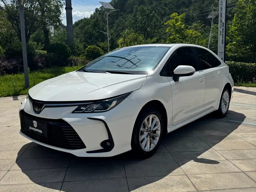 TOYOTA COROLLA 2021