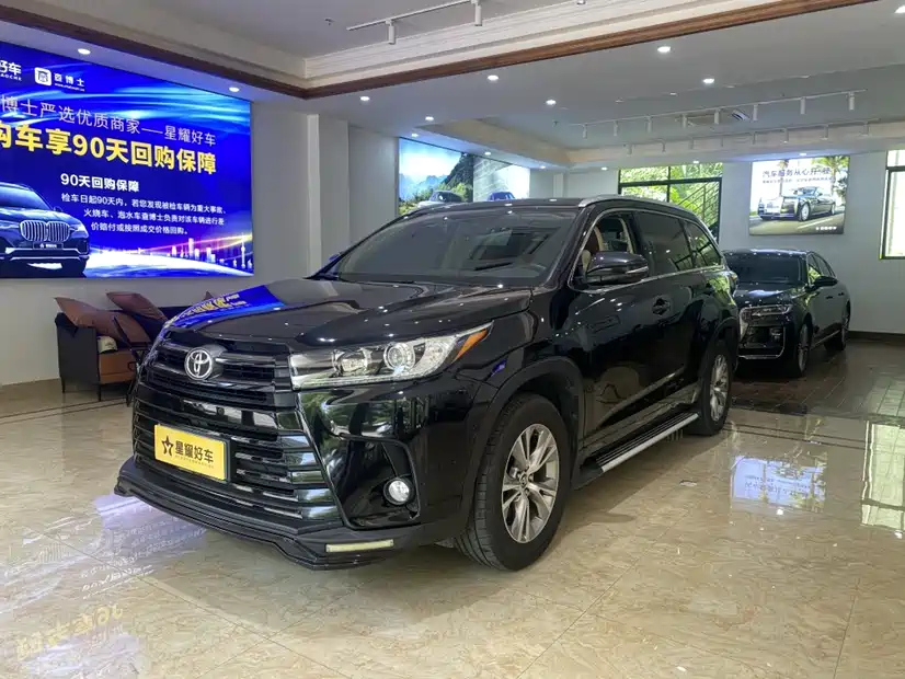 TOYOTA HIGHLANDER 2019