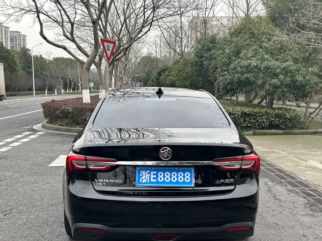 BUICK VERANO 2020