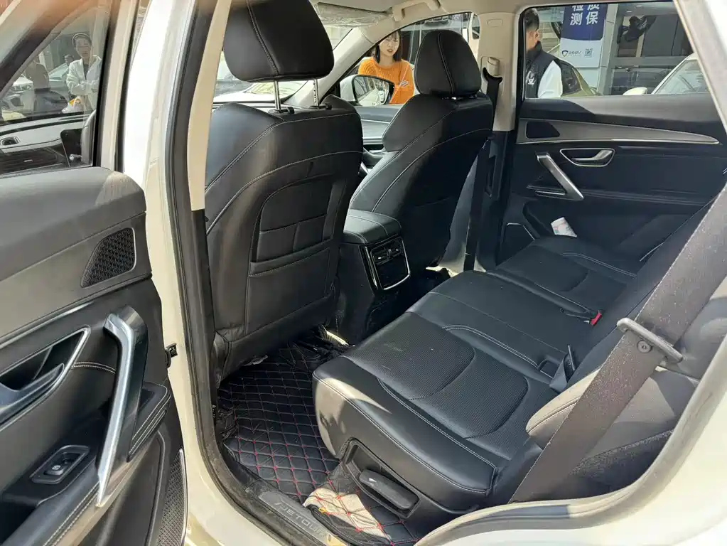 JETOUR X70 PLUS 2021
