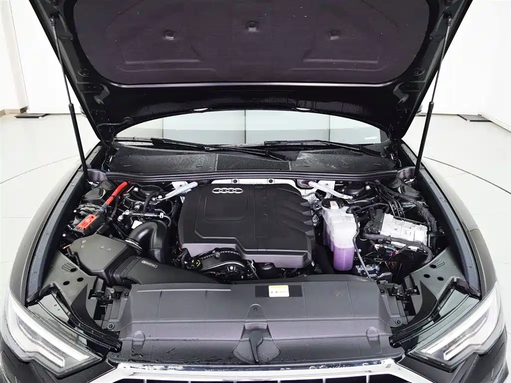 AUDI A6L 2023