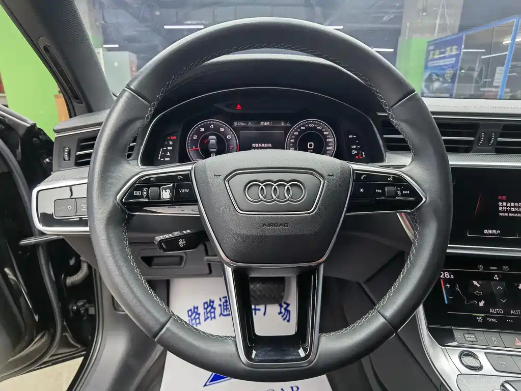 AUDI A6L 2021