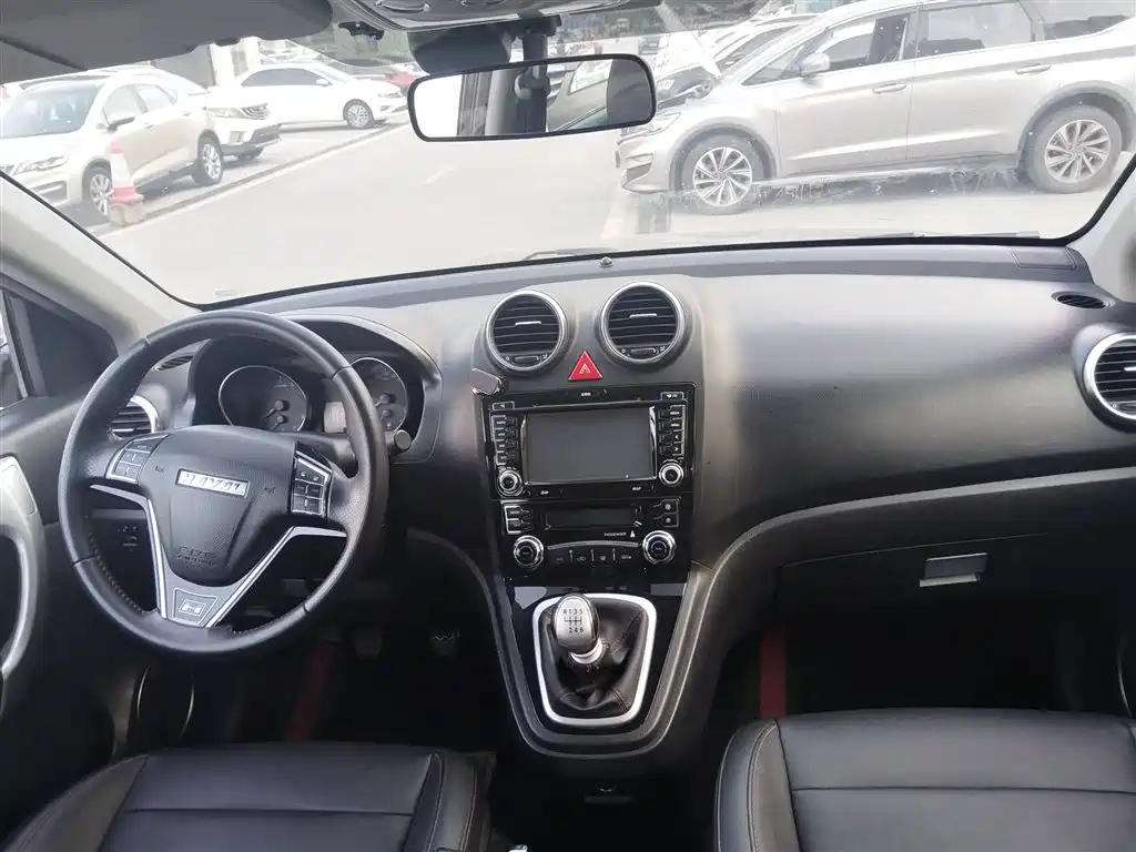 HAVAL H6 2015