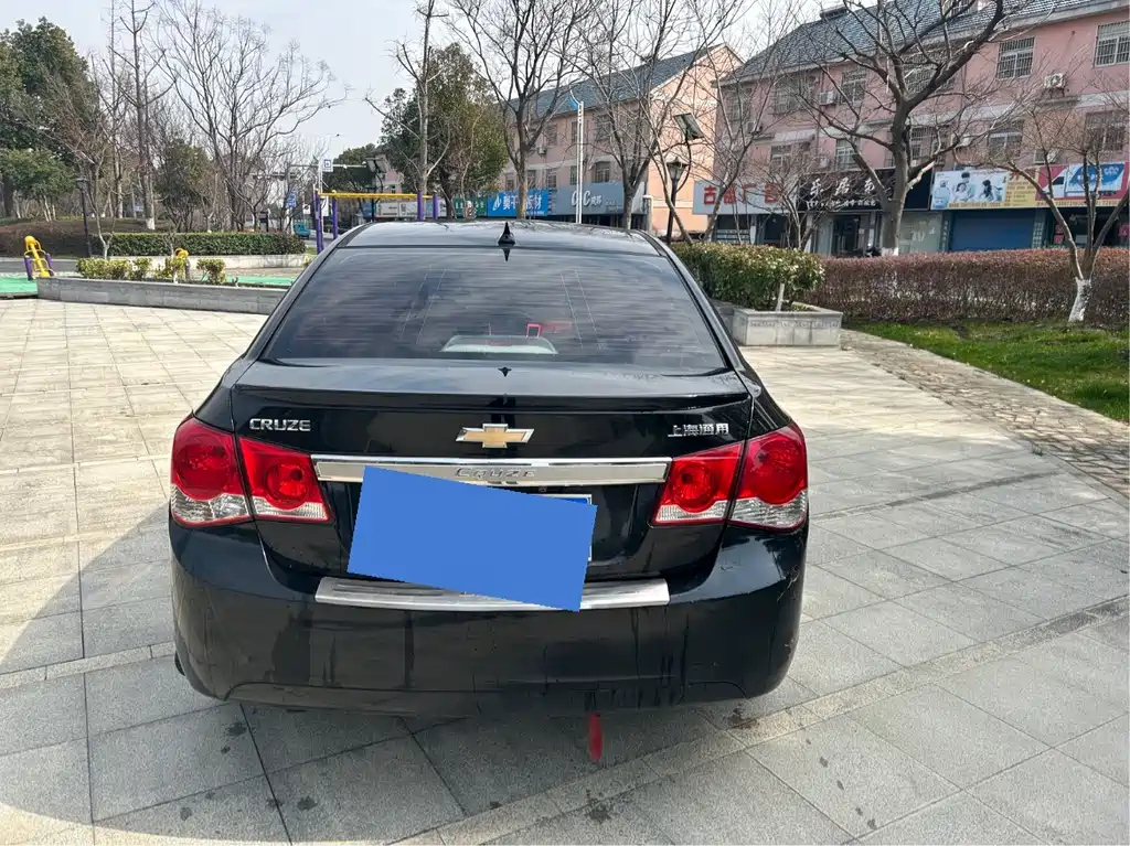 CHEVROLET CRUZE 2012