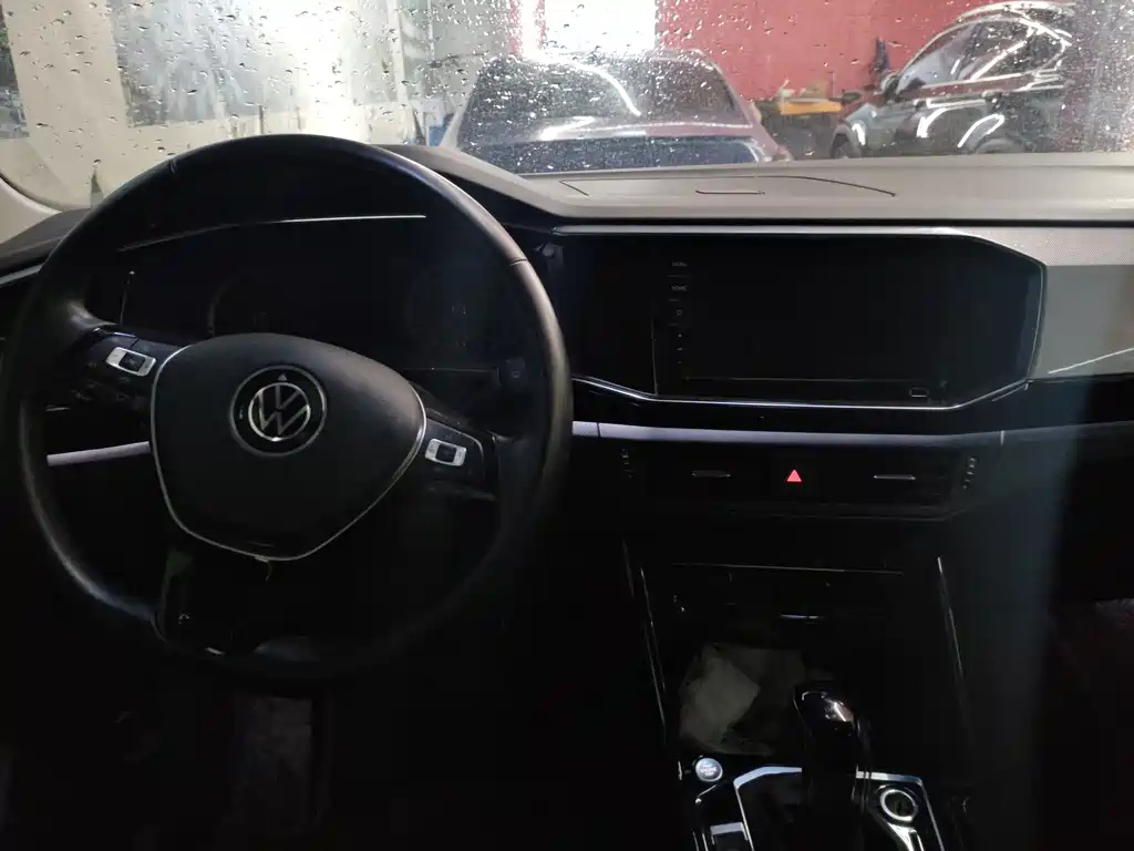 VOLKSWAGEN TAYRON 2022