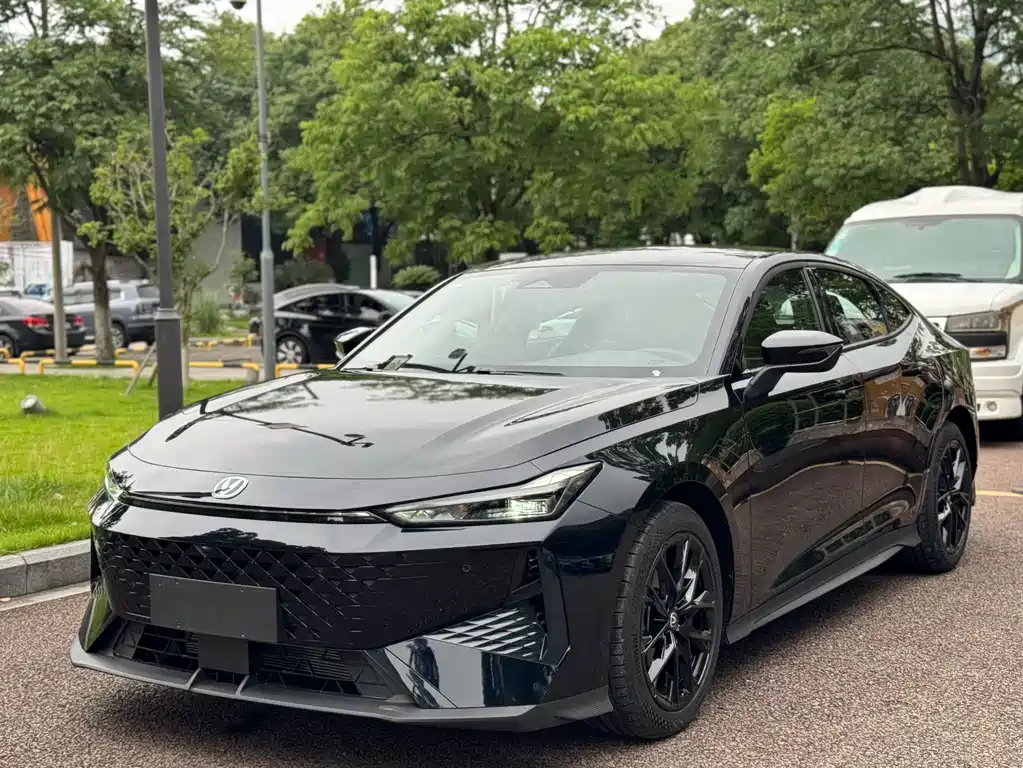 Аукционный лист CHANGAN UNI-V 2025