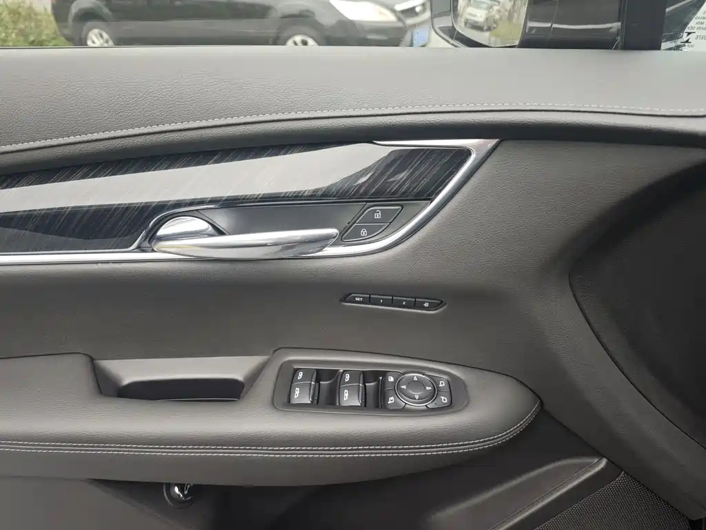 CADILLAC XT6 2020