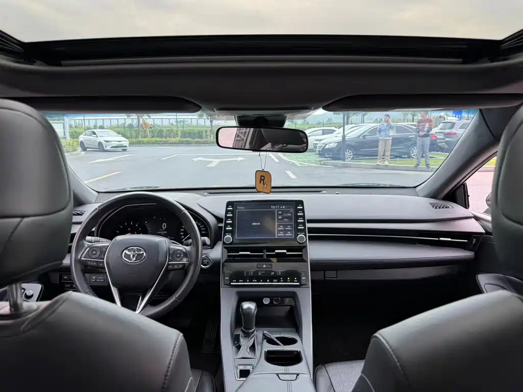 TOYOTA AVALON 2022