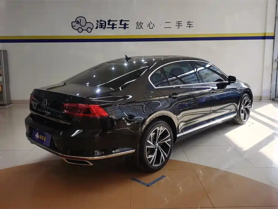 VOLKSWAGEN MAGOTAN 2022