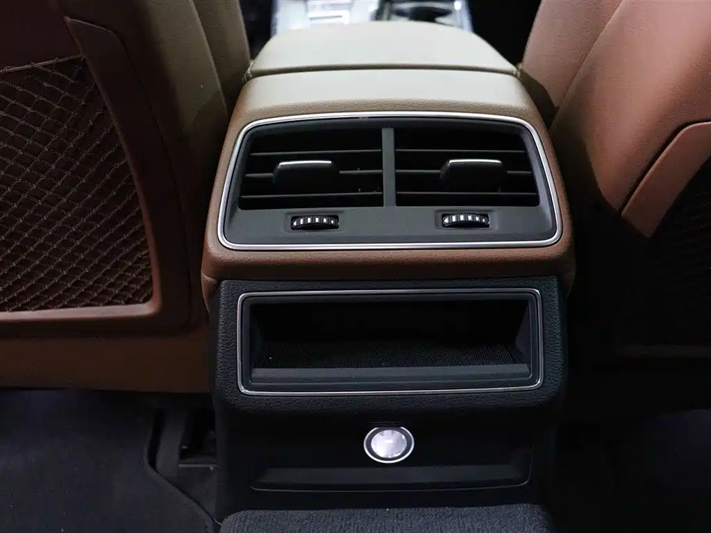 AUDI A6L 2020