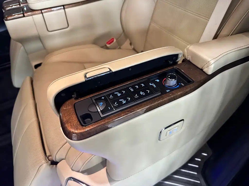 TOYOTA ALPHARD 2018