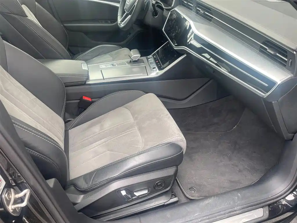 AUDI A6L 2023