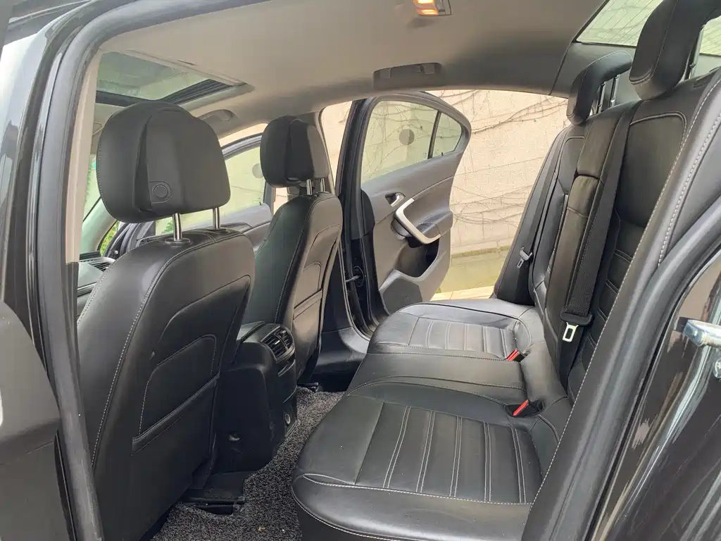 BUICK REGAL 2015