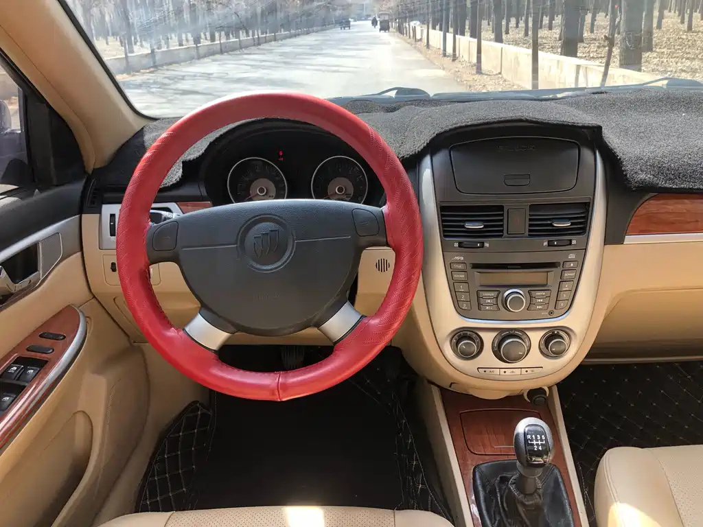 BUICK EXCELLE 2011