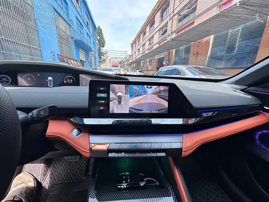CHANGAN UNI-V 2023