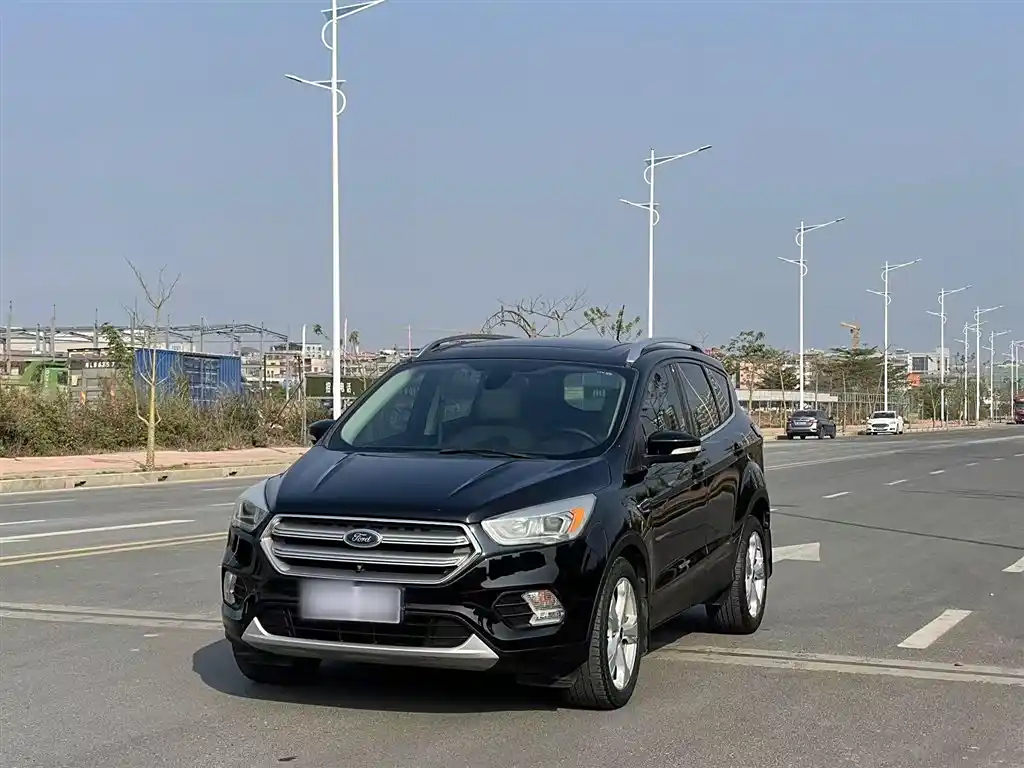 FORD ESCAPE 2017