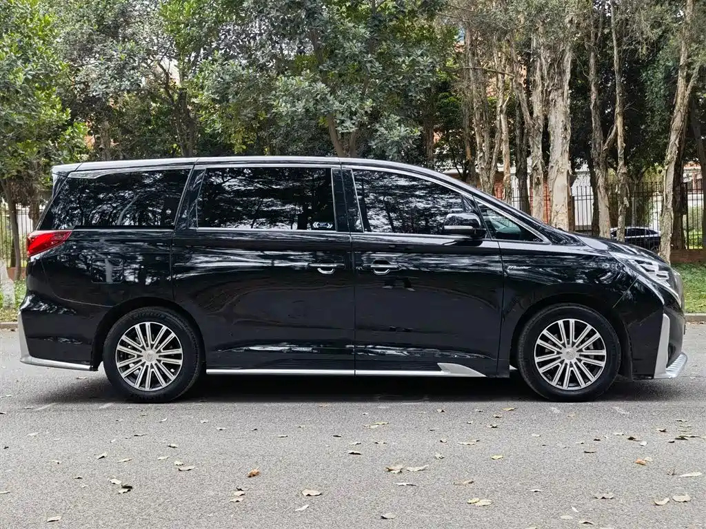 TRUMPCHI M8 2022