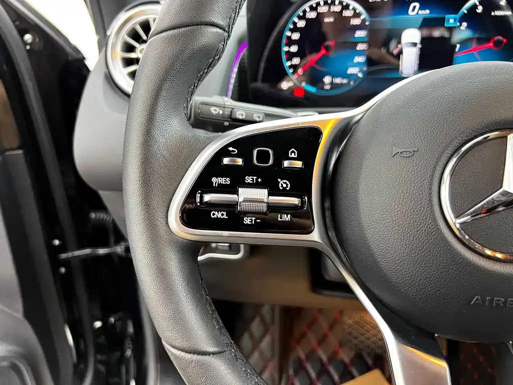 MERCEDES BENZ GLB 2022
