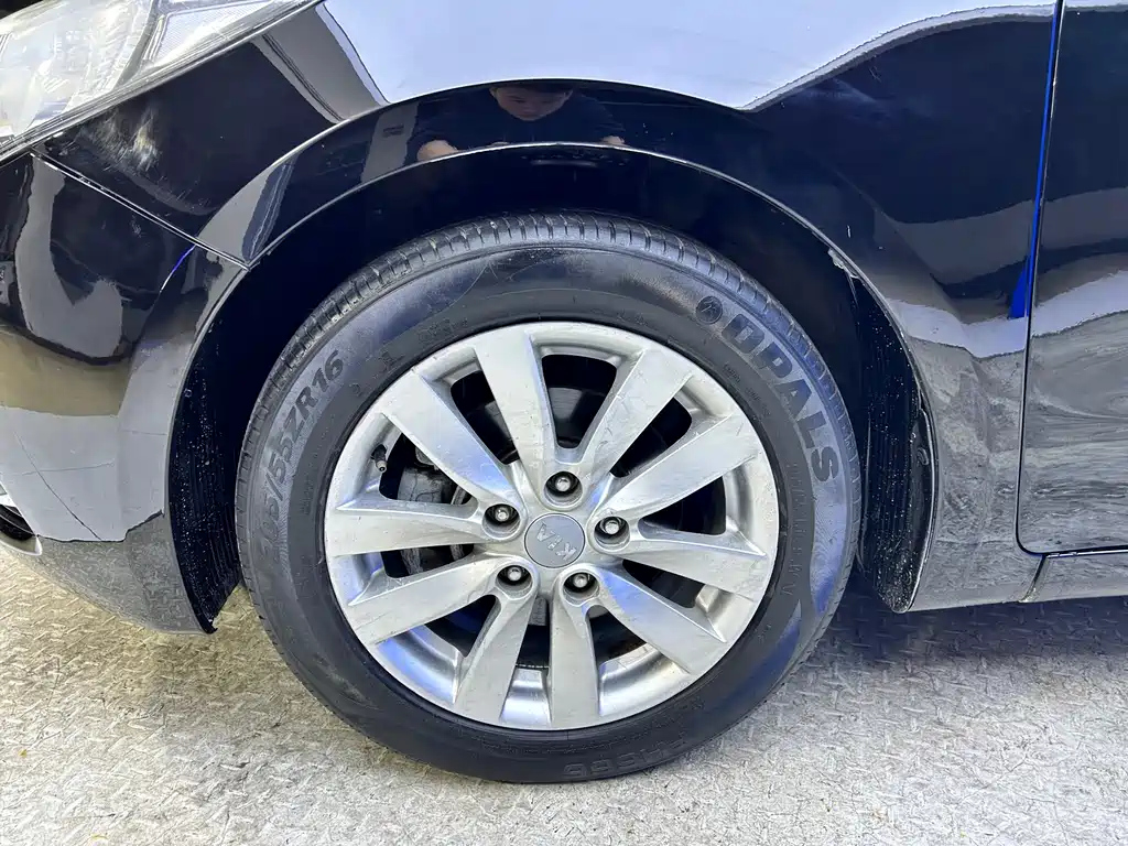 KIA K3 2013