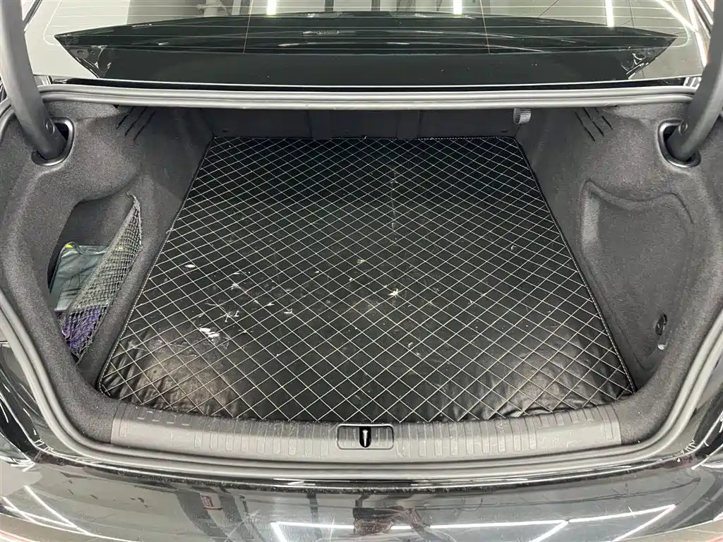 AUDI A6L 2021