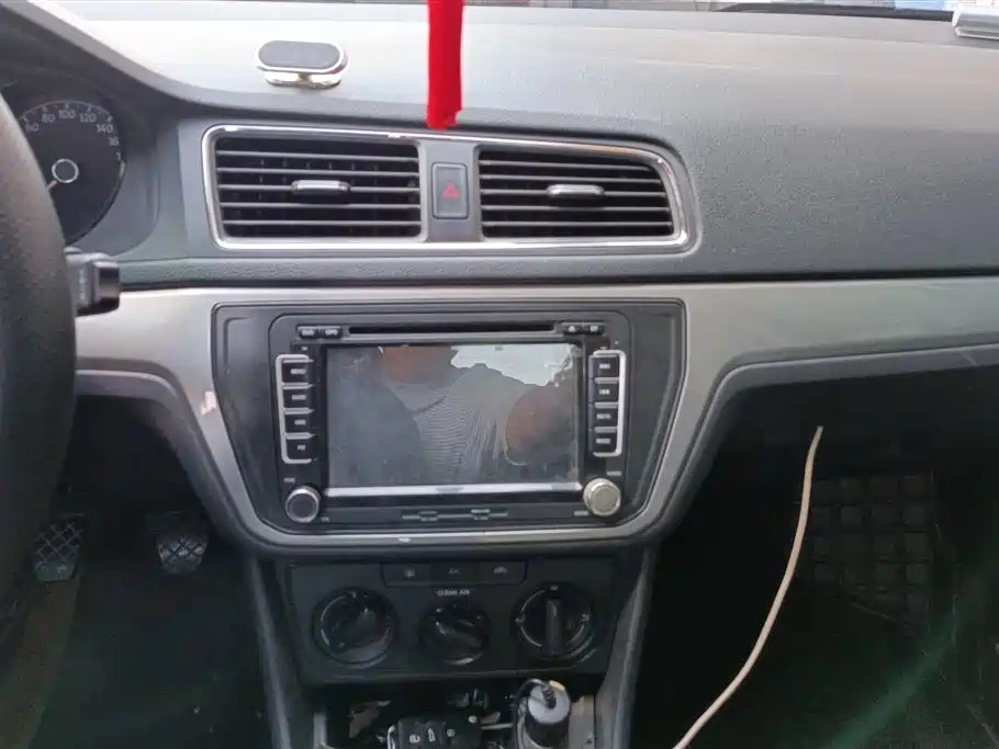 VOLKSWAGEN LAVIDA 2017