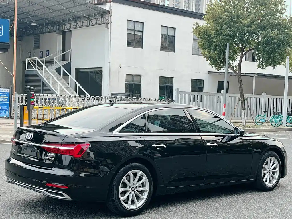 AUDI A6L 2023