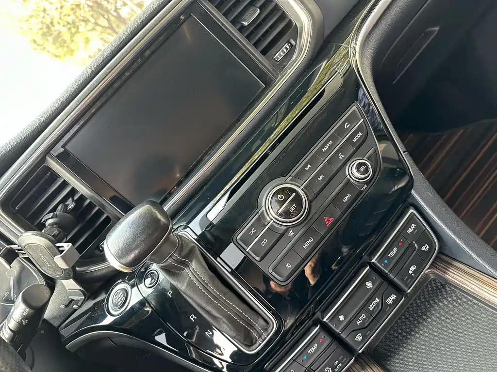 TRUMPCHI M8 2019