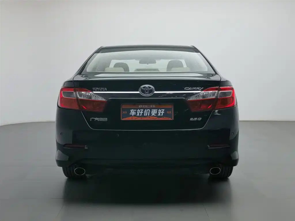 TOYOTA CAMRY 2013