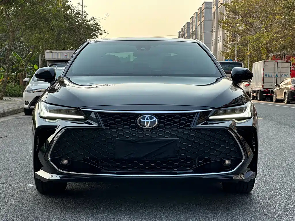 TOYOTA AVALON 2023