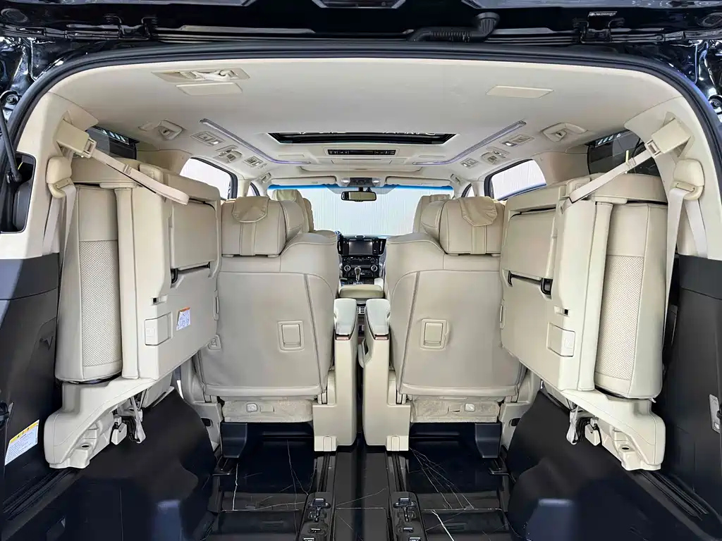 TOYOTA ALPHARD 2016