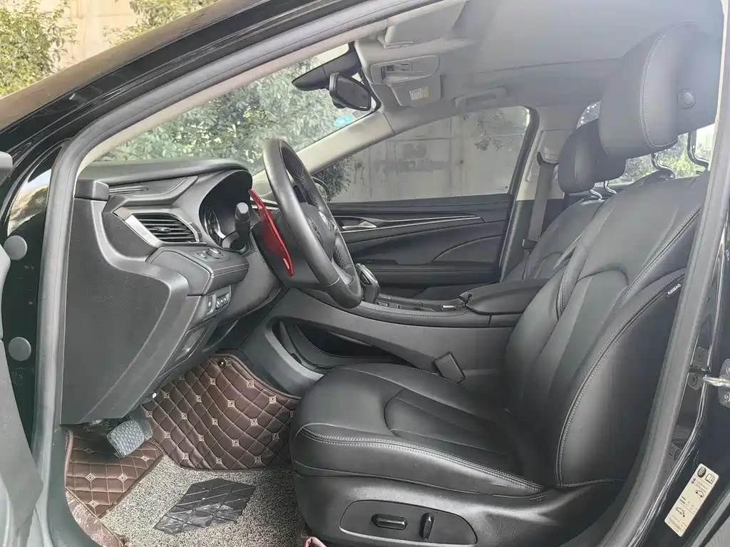 BUICK LACROSSE 2020